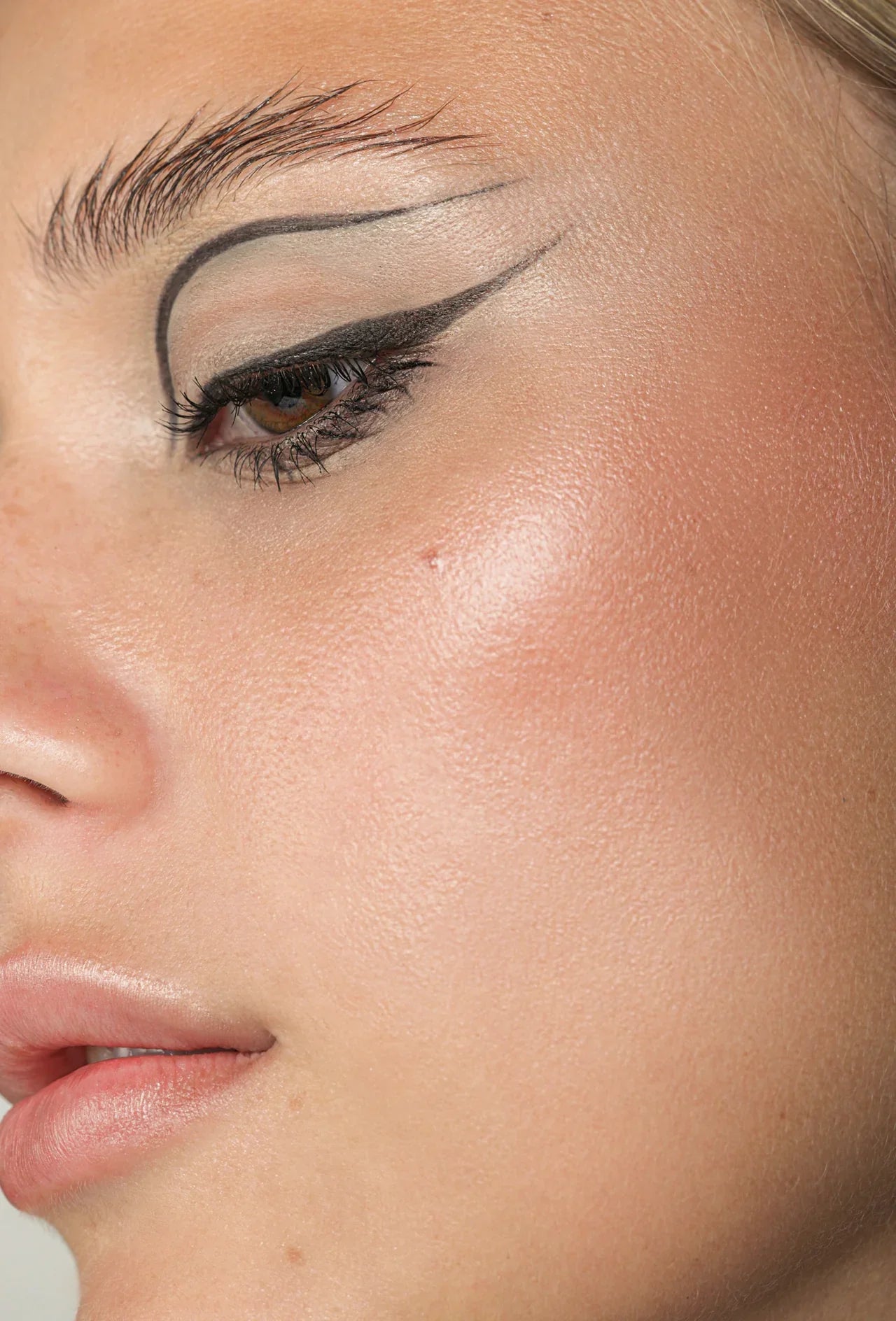 Youngblood | Gel Eyeliner – Caviar