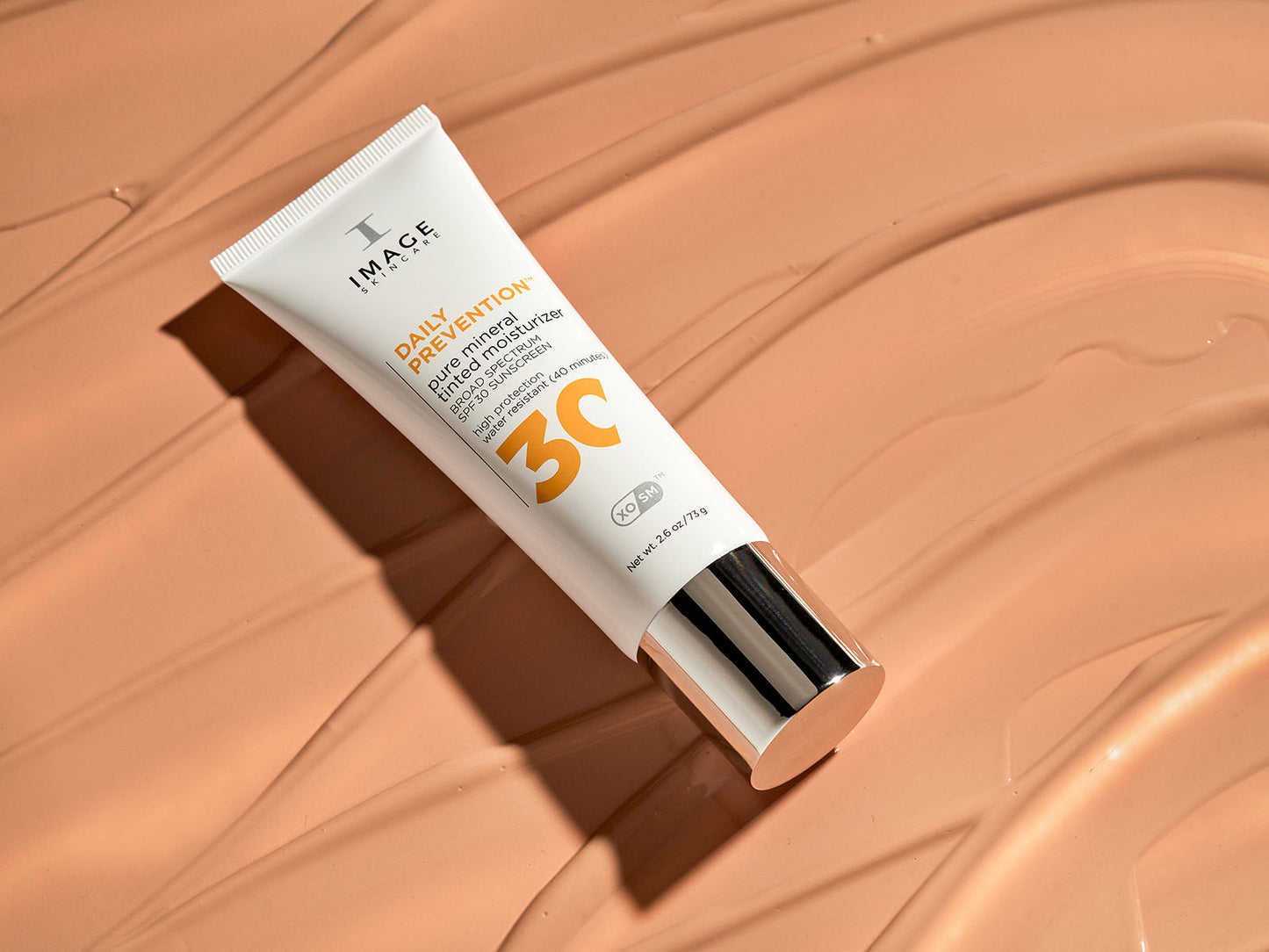 Image | DAILY PREVENTION - Pure Mineral Tinted Moisturizer SPF 30 - Delizia Skincare