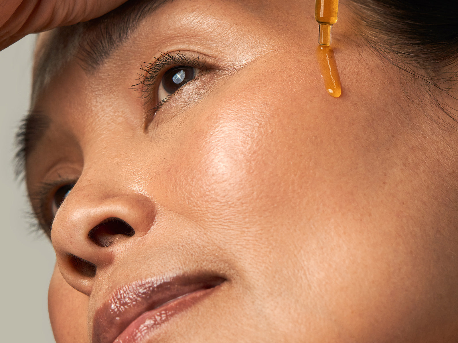 Image | AGELESS+ Retinol - Pure Liquid Retinol 0.75% - Delizia Skincare