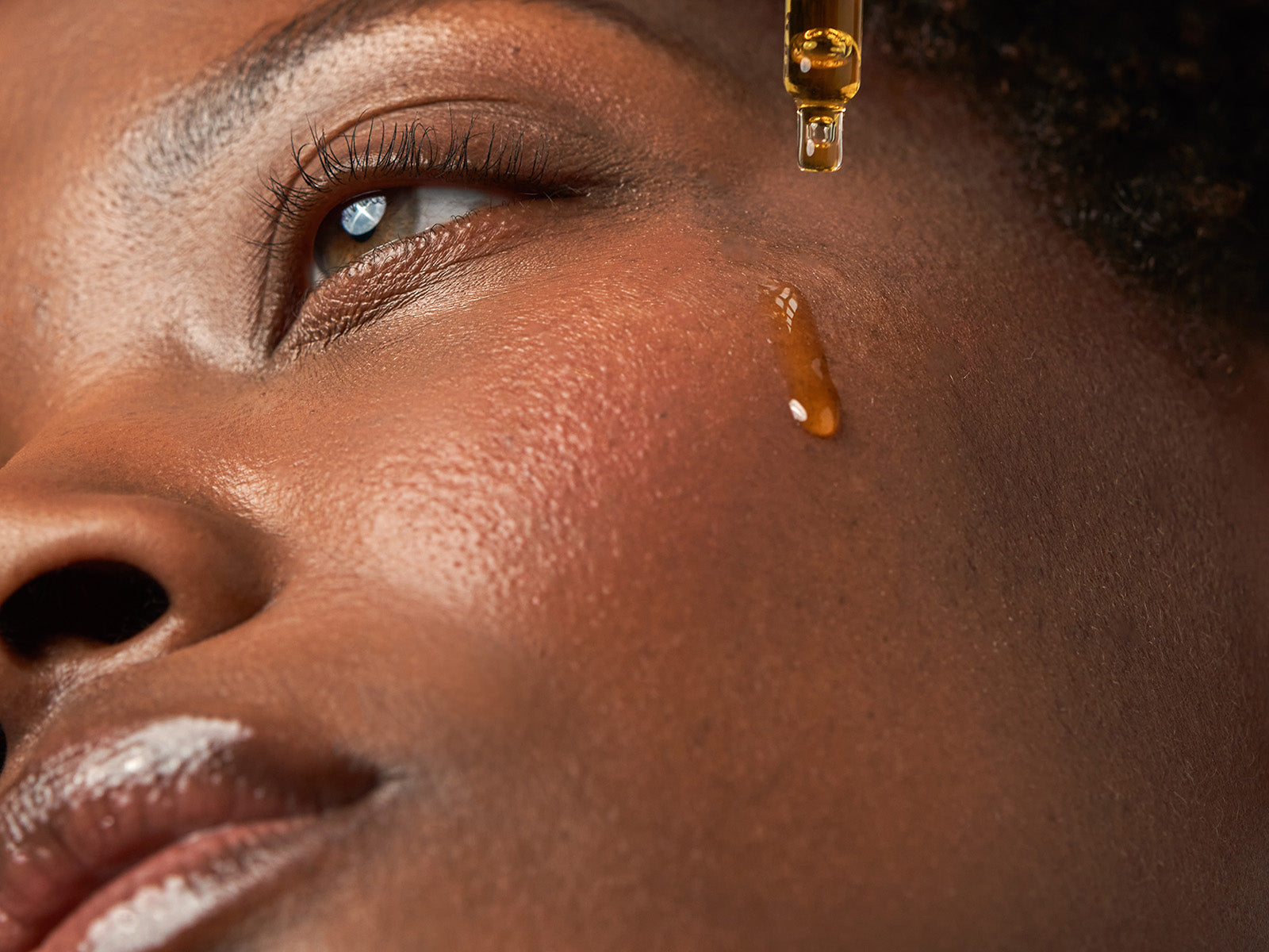 Image | Trial Size AGELESS+ Retinol - Pure Liquid Retinol 0.3% - Delizia Skincare