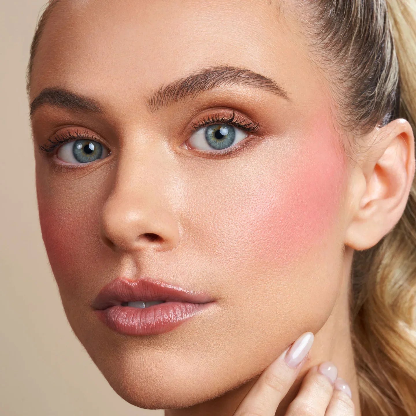 Youngblood | Natural Loose Mineral Foundation Soft Beige