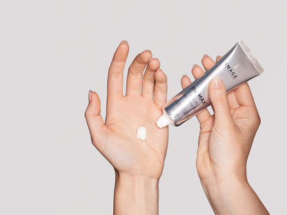 Image | THE MAX - Neck Lift - Delizia Skincare