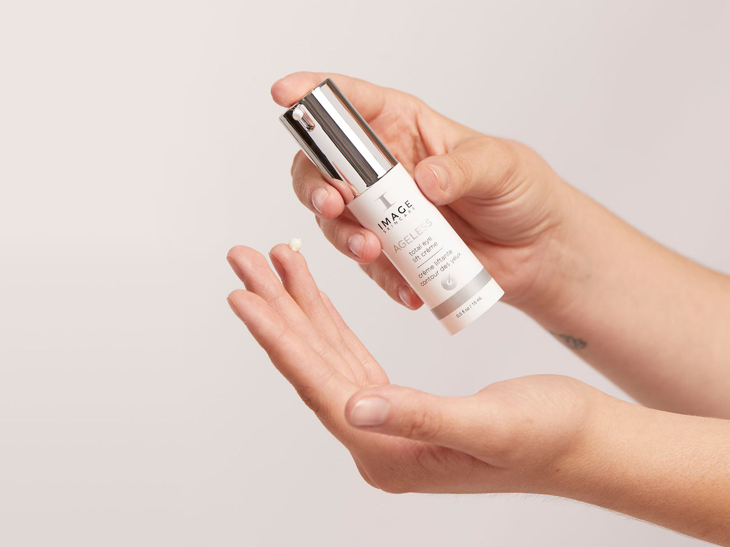 Image | AGELESS - Total Eye Lift Crème - Delizia Skincare