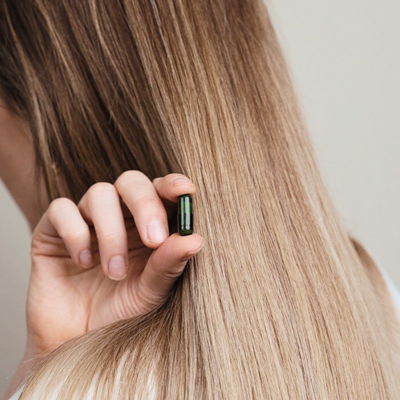 Insentials | Hair Strength+ Follicure™ - Delizia Skincare