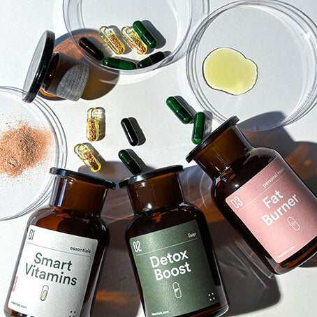 Insentials | Eco-refill pharmacy jar Smart Vitamins for her - Delizia Skincare