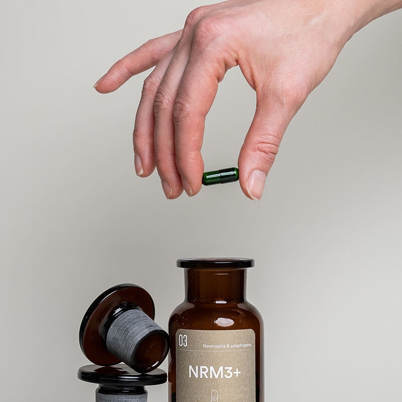 Insentials | Eco-refill pharmacy jar NRM3+ - Delizia Skincare
